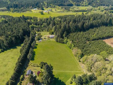 26586 Fudge Road Alsea OR 97324