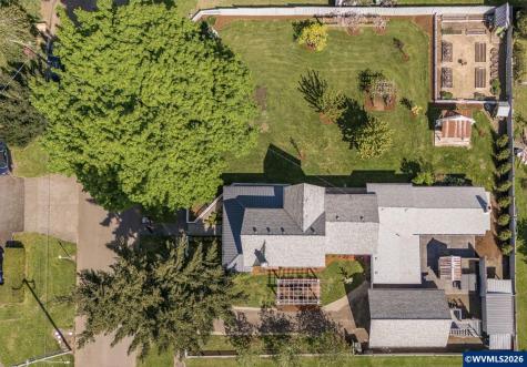 336 E Blakely Avenue Brownsville OR 97327