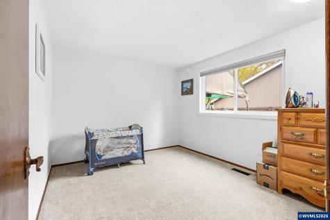 1368 Meriweather Street SE Salem OR 97306