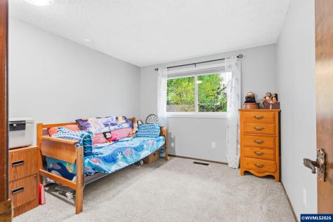 1368 Meriweather Street SE Salem OR 97306