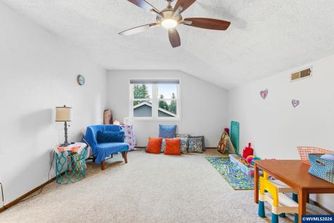 1368 Meriweather Street SE Salem OR 97306