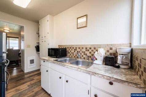 1933 NW Harbor Avenue Lincoln City OR 97367-9999
