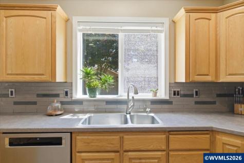 1290 Prairie Grass Avenue NE Keizer OR 97303