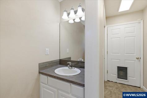 1290 Prairie Grass Avenue NE Keizer OR 97303
