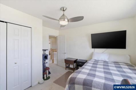1290 Prairie Grass Avenue NE Keizer OR 97303