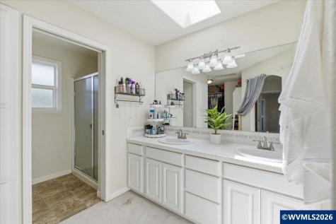 1290 Prairie Grass Avenue NE Keizer OR 97303