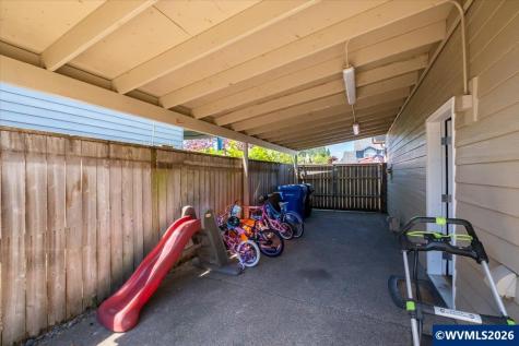1290 Prairie Grass Avenue NE Keizer OR 97303