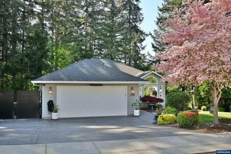 4227 Cloudview Drive S Salem OR 97302