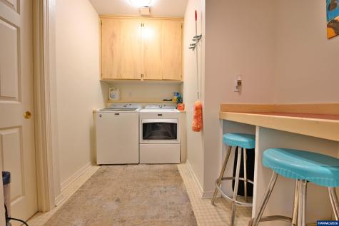 4227 Cloudview Drive S Salem OR 97302