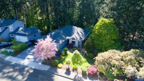 4227 Cloudview Drive S Salem OR 97302