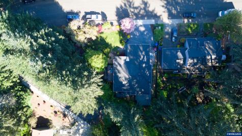 4227 Cloudview Drive S Salem OR 97302