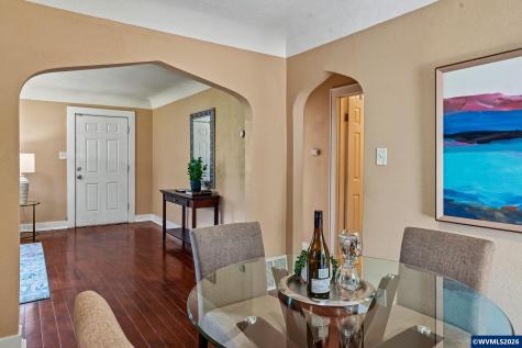 565 25th Street SE Salem OR 97301