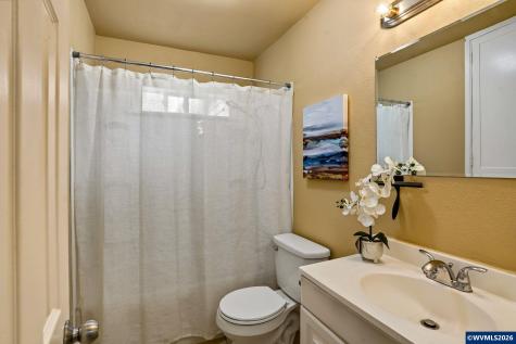 565 25th Street SE Salem OR 97301