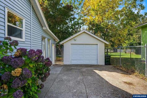565 25th Street SE Salem OR 97301