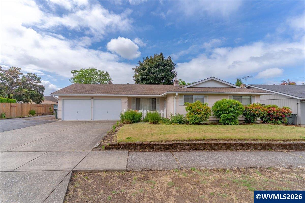 4528 Sesame Street NE Salem OR 97305