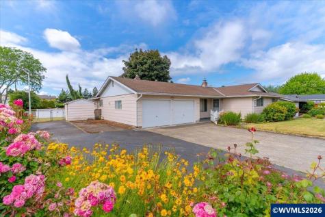 4528 Sesame Street NE Salem OR 97305