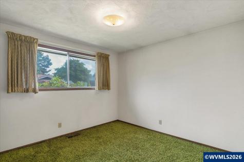 4528 Sesame Street NE Salem OR 97305