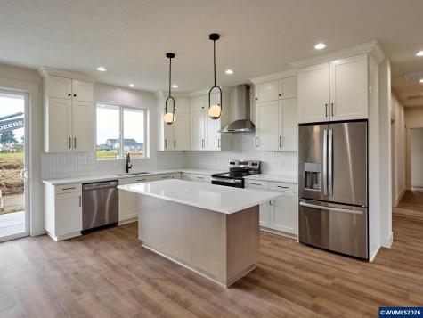 1281 Brown Street Woodburn OR 97071