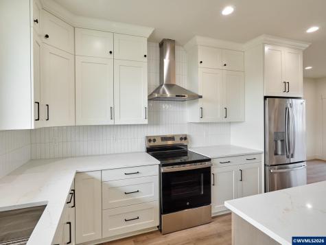 1281 Brown Street Woodburn OR 97071