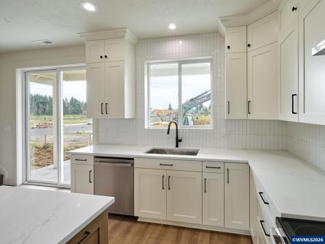 1281 Brown Street Woodburn OR 97071