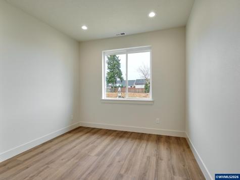 1281 Brown Street Woodburn OR 97071