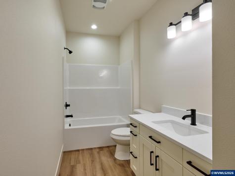 1281 Brown Street Woodburn OR 97071