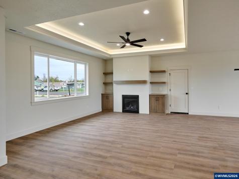 1281 Brown Street Woodburn OR 97071