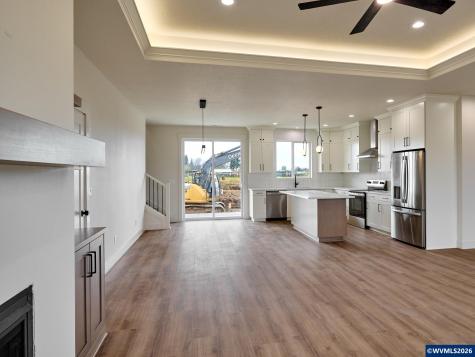 1281 Brown Street Woodburn OR 97071