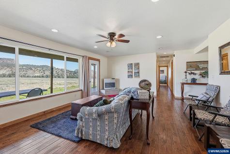 41221 SE Van Lake Road Prineville OR 97754