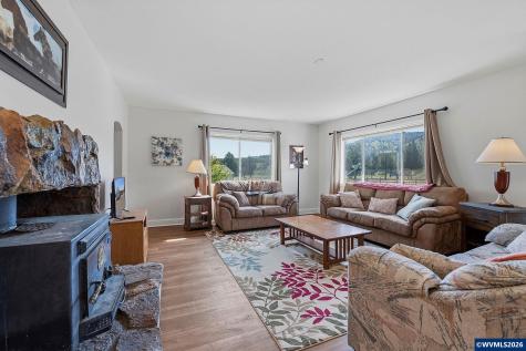 41221 SE Van Lake Road Prineville OR 97754