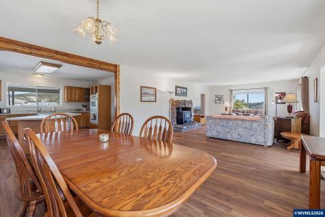 41221 SE Van Lake Road Prineville OR 97754