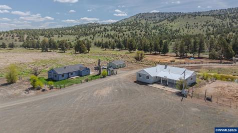 41221 SE Van Lake Road Prineville OR 97754
