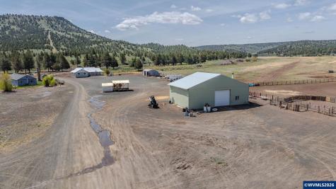 41221 SE Van Lake Road Prineville OR 97754