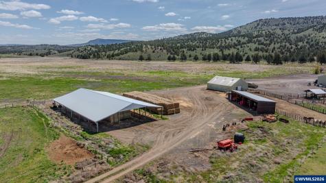41221 SE Van Lake Road Prineville OR 97754