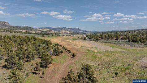 41221 SE Van Lake Road Prineville OR 97754