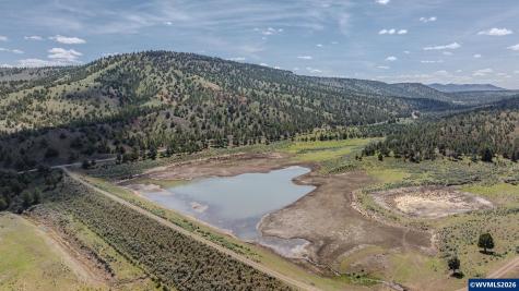 41221 SE Van Lake Road Prineville OR 97754