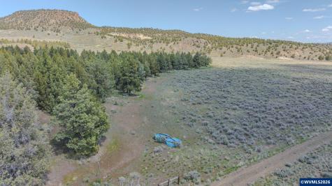 41221 SE Van Lake Road Prineville OR 97754