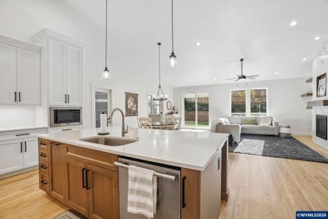 5939 Evangelista Street S Salem OR 97306