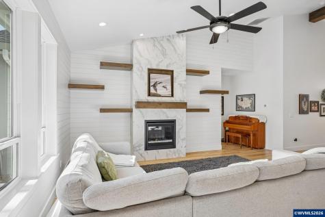 5939 Evangelista Street S Salem OR 97306