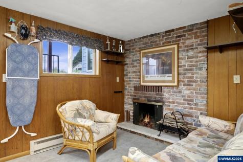 441 Craven N Street Monmouth OR 97361