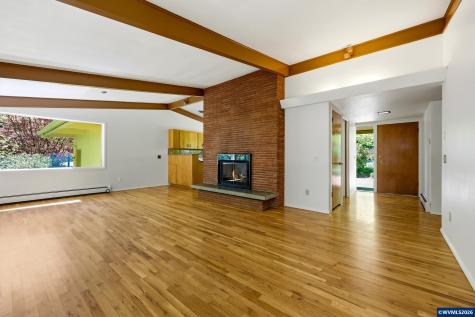 969 NW Camellia Drive Corvallis OR 97330