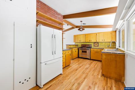 969 NW Camellia Drive Corvallis OR 97330