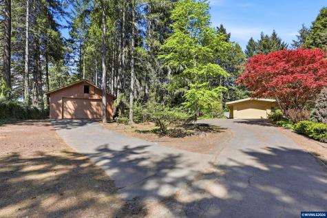 969 NW Camellia Drive Corvallis OR 97330