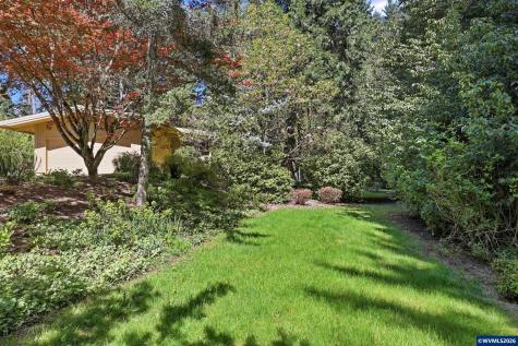 969 NW Camellia Drive Corvallis OR 97330