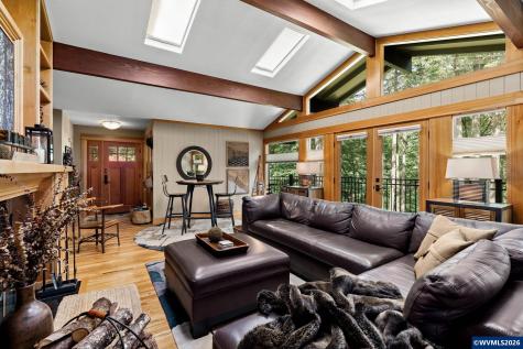 895 NW Carpathian Drive Corvallis OR 97330