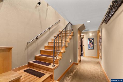 895 NW Carpathian Drive Corvallis OR 97330