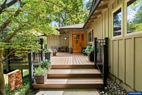895 NW Carpathian Drive Corvallis OR 97330