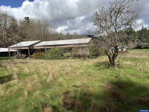 26622 Fudge Road Alsea OR 97324