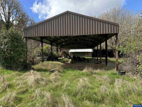 26622 Fudge Road Alsea OR 97324