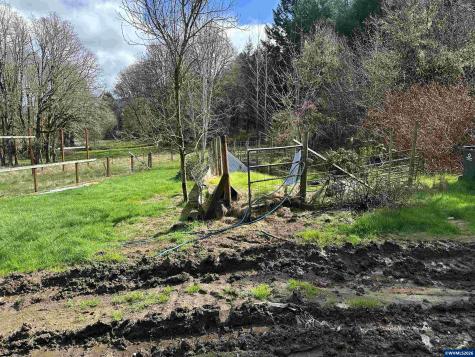 26622 Fudge Road Alsea OR 97324